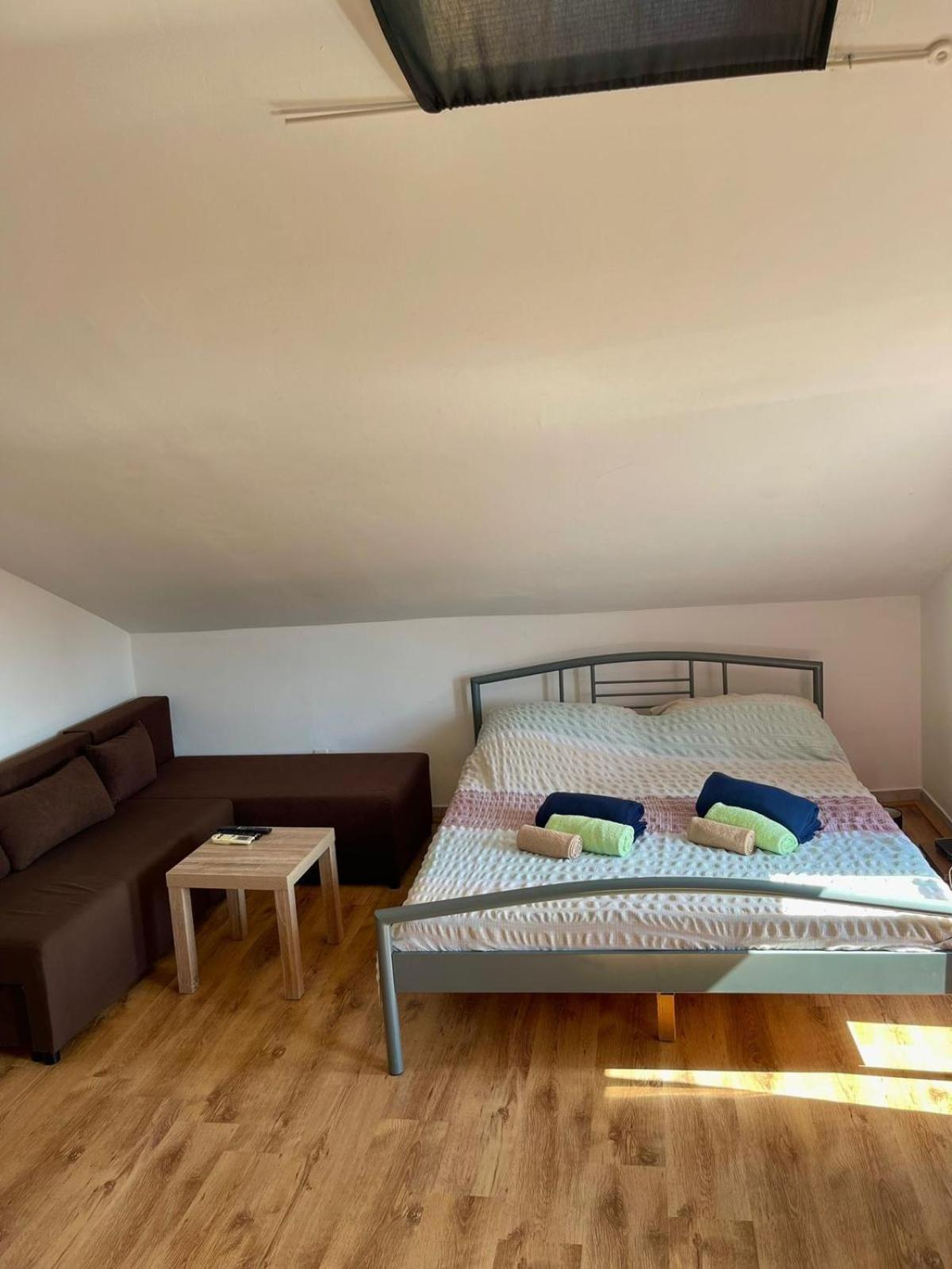 Dejan Apartment4-Top Centar Pula Exterior photo