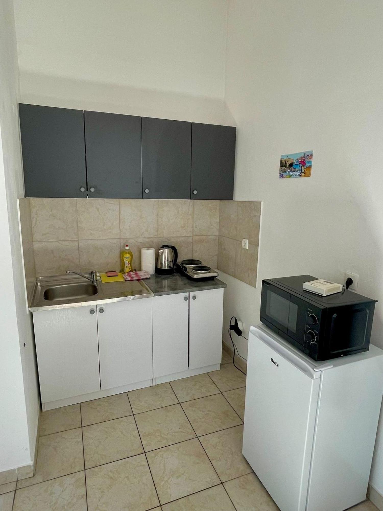 Dejan Apartment4-Top Centar Pula Exterior photo