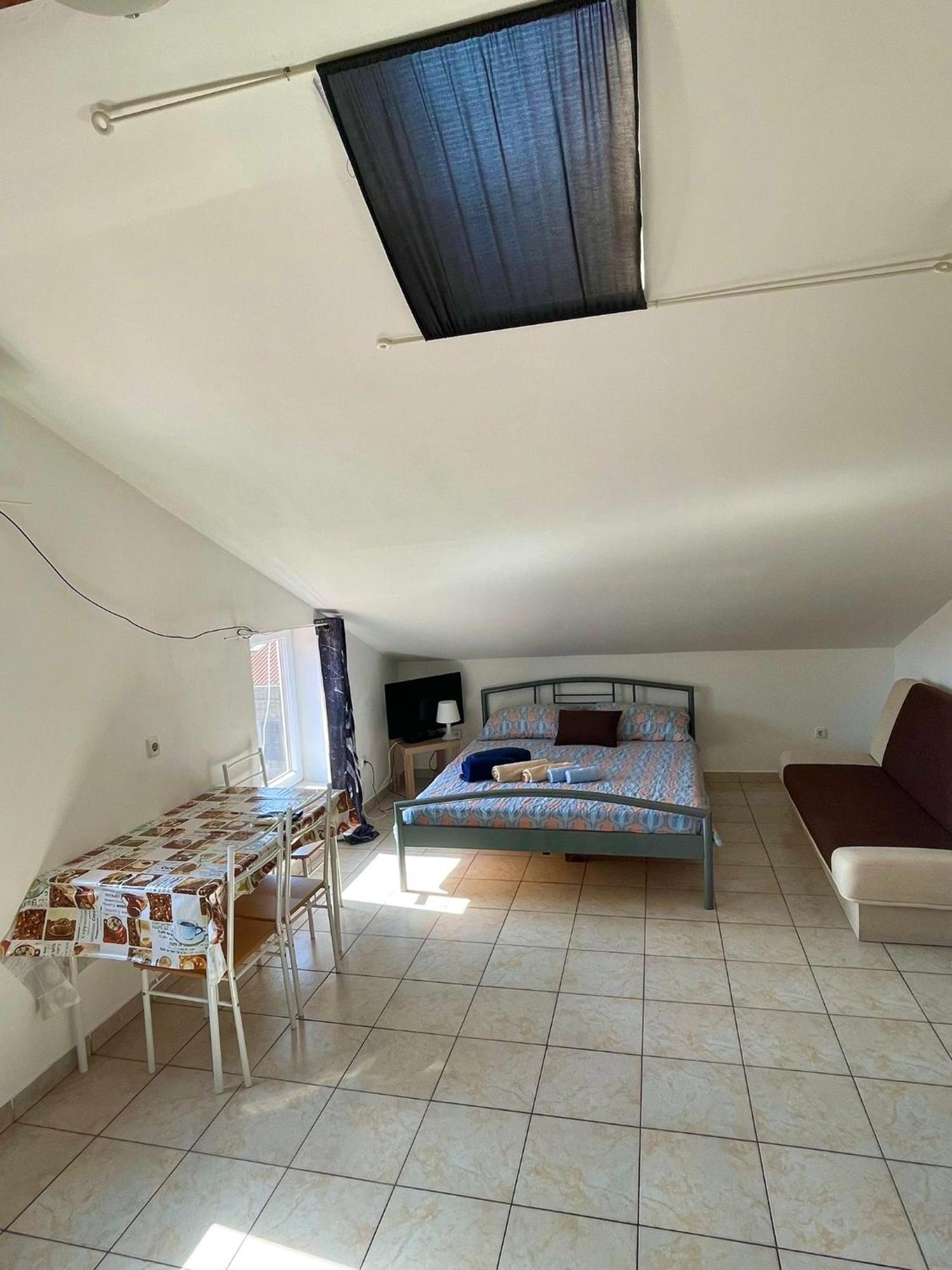 Dejan Apartment4-Top Centar Pula Exterior photo